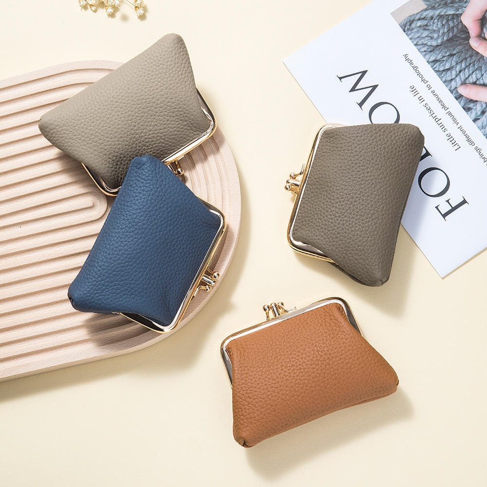 OEM Custom Lady Fashion Mini Clutch Purse with Metal Frame Kiss Lock Wallet and Cowhide Leather Lipstick Storage Bag